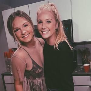 Meet your Posher, Molly